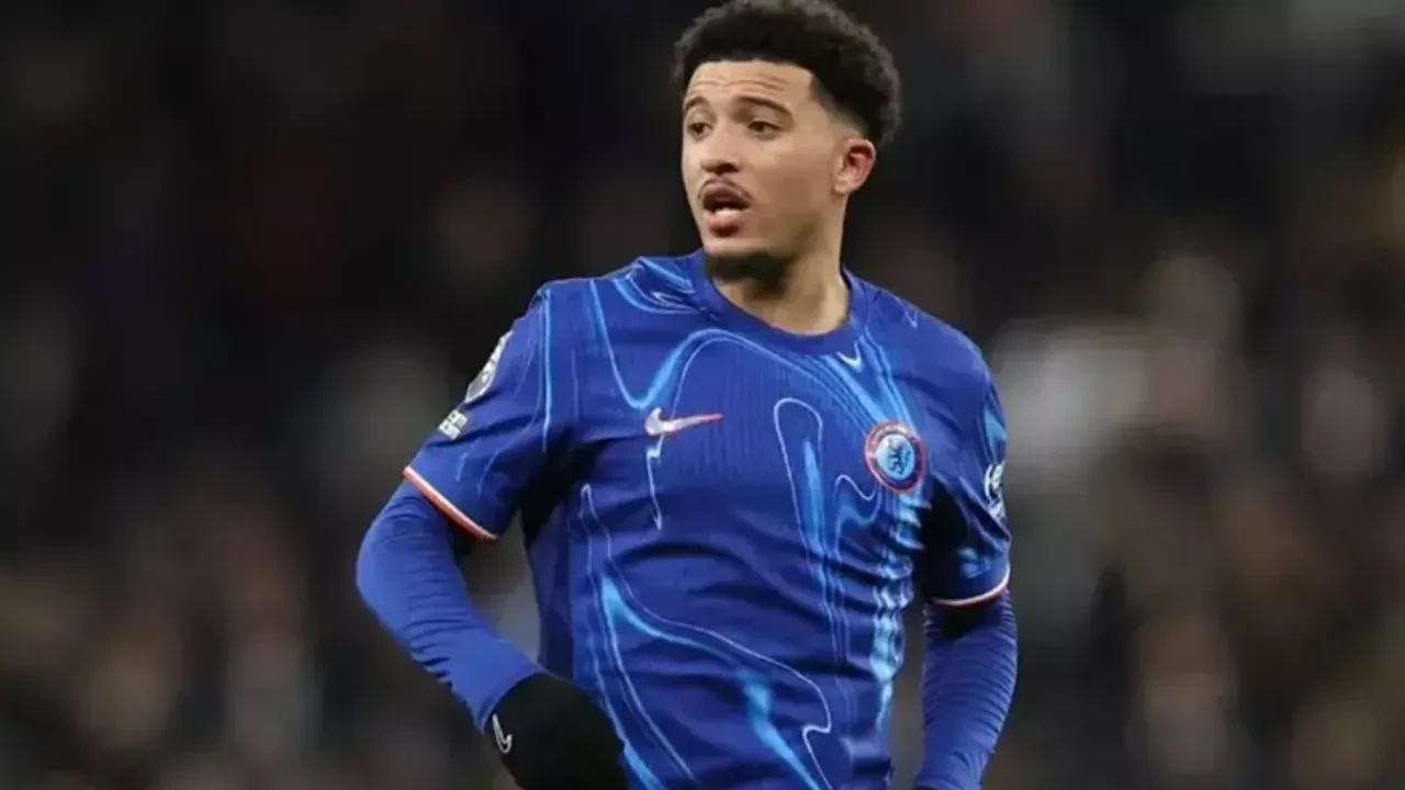 Fenerbahçe’den Jadon Sancho Bombası: Mourinho Etkisiyle Transferde Büyük Sürpriz!
