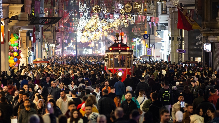 2,68 Milyon Kişi Göç Etti: İstanbul Yine İlk Sırada