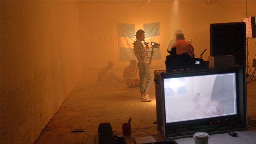 Ayşe Tatile Çıktı Filmi Çekimlere Başladı