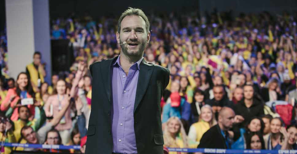 Engelleri Aşan Nick Vujicic’in İlham Verici Hikâyesi