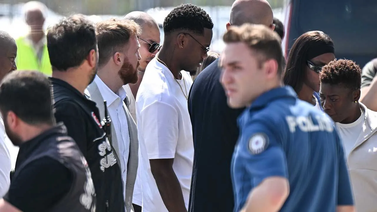 Fenerbahçe'nin Yeni Golcüsü Jhon Duran İstanbul’da