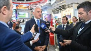 Turizmde 2025 Yıl Sonu Hedefi 64 Milyar $