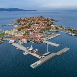 Vanya Marinova: MARINA YACHT FASHION SHOW