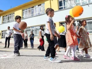 1 Eylül'de “Mini Mini Birler” Uyum Haftasıyla Okula Merhaba