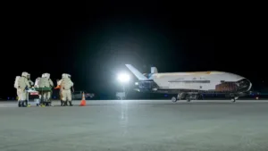 ABD'nin Gizemli Uçağı X-37B