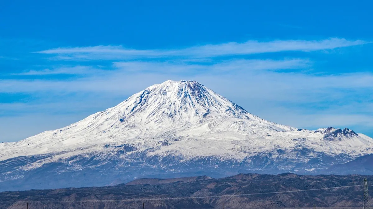 Ağrı Dağı Buzulu