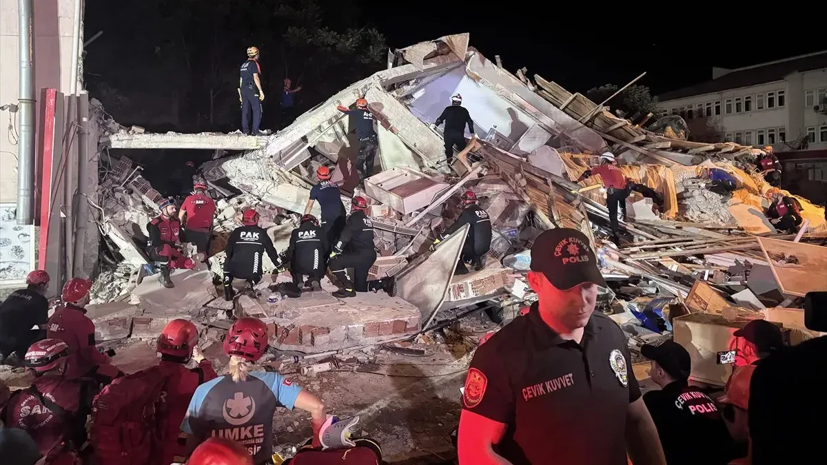 Balıkesir'i Vuran Deprem, Can Kaybı ve Son Gelişmeler