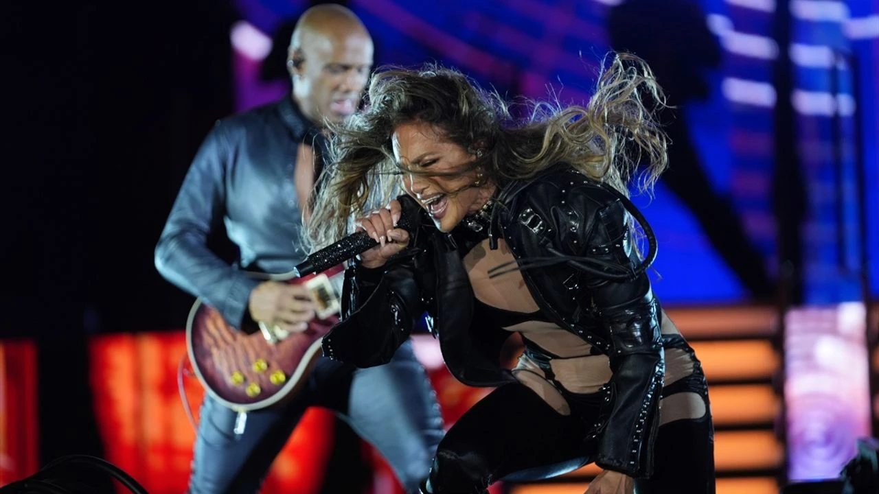 Jennifer Lopez, İstanbul'u Salladı