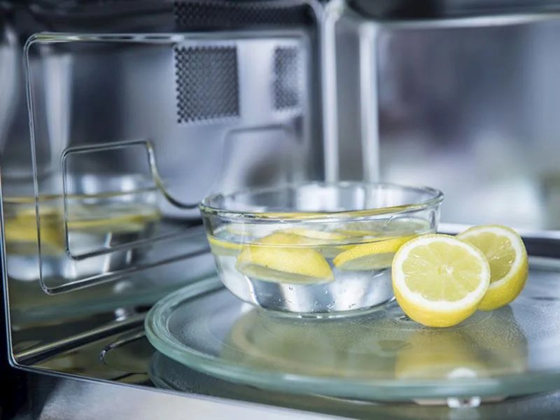 Limon Buharıyla Mikrodalga Temizliği Nasıl Yapılır?
