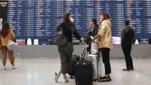 Türkiye’ye Gelen Turist Sayısı Temmuzda Düştü