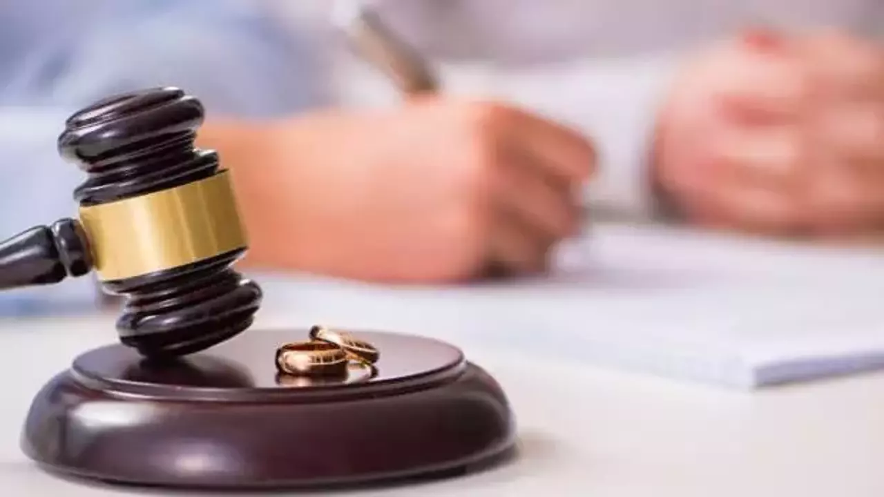 Yargıtay'dan Emsal Karar: Evi Terk Eden Tam Kusurlu