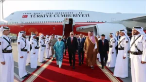 Erdoğan Doha Zirvesi İçin Katar’da