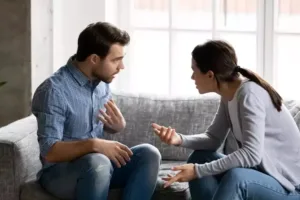 Tartışmalarda Empati ve Dinleme Teknikleri