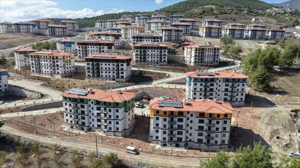 Yeniden İmar Fonu Deprem Bölgelerinde Devrede