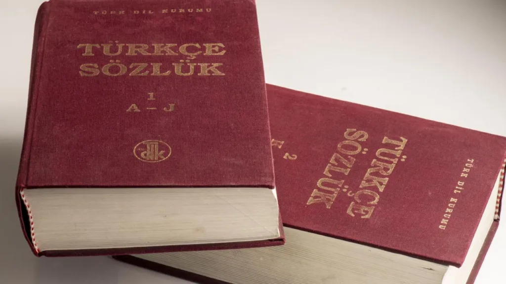 15 Aralık “Dünya Türk Dili Ailesi Günü” İlan Edildi