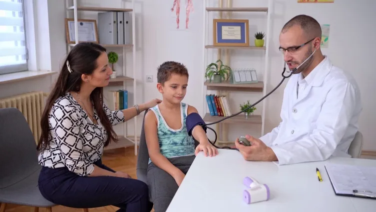 Çocuklarda Hipertansiyon Tehdidi