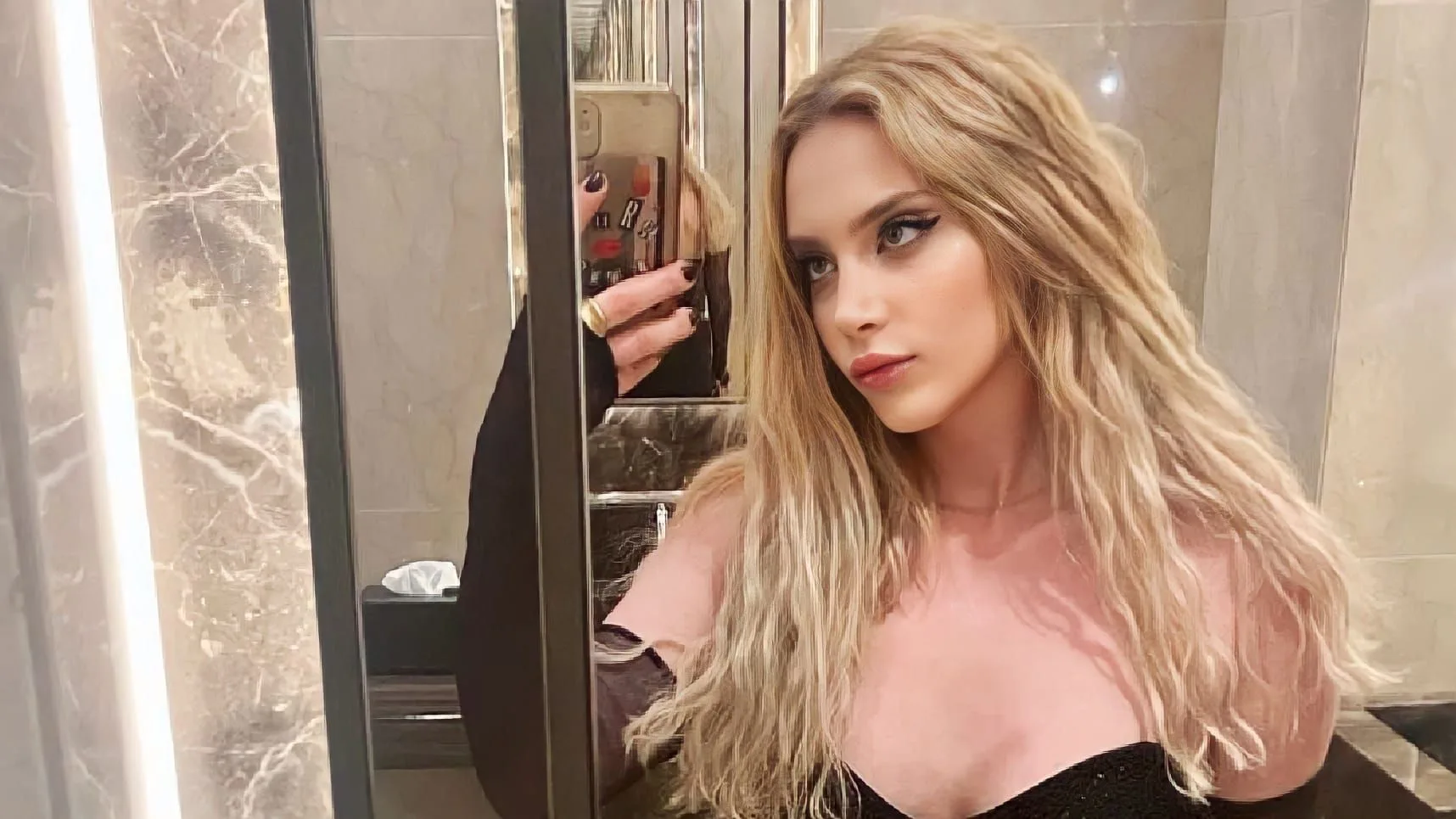 Hayal Köseoğlu Patladı