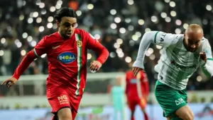 Iğdır FK Karşısında Amedspor Liderliği 3 Golle Korudu