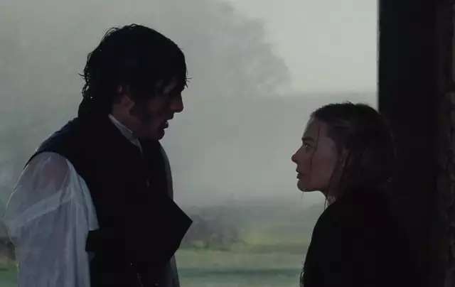 Robbie'den Terli ve Büyüleyici Sahneler.