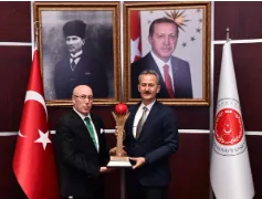 TDMMB 2025 Kızıl Elma Ödülleri: Prof. Dr. Haluk Görgün