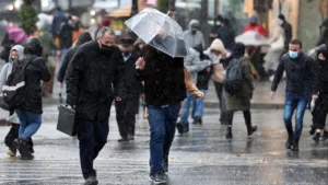 54 İle Sarı Kodlu Uyarı: Fırtına ve Sağanak Kapıda