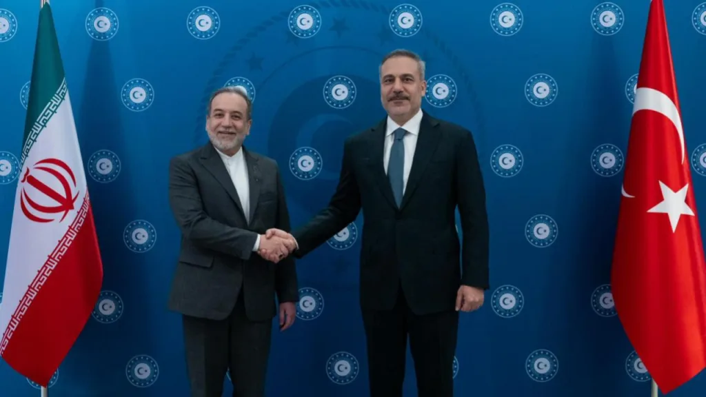 Dışişleri Bakanı Fidan’dan İranlı Mevkidaşı ile Sıcak Temas