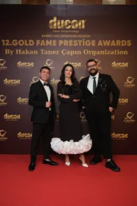 GOLD FAME PRESTIGE AWARDS Hakan Taner Çapın Tuğba ve Eren Keser keserdent klinik ana sponsor
