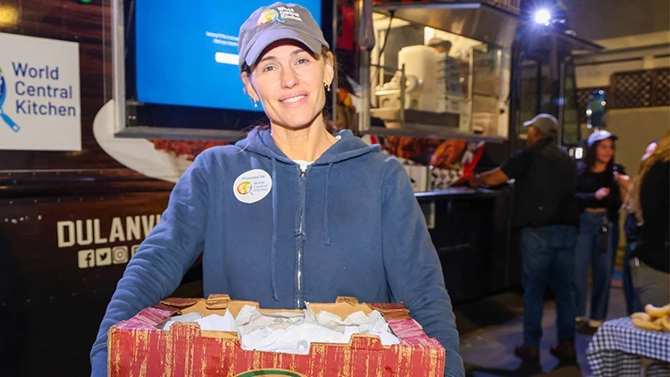 Hem Başarılı Bir Oyuncu Hem De Dev Bir Yürek: Jennifer Garner