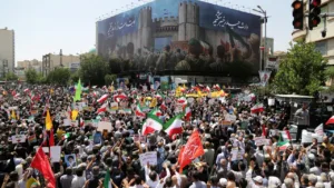 Protestoların Gölgesinde İran: 2 Bin Can Kaybı İddiası