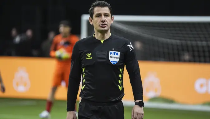 Kritik Derbinin Hakemi Açıklandı: Gözler Halil Umut Meler'de