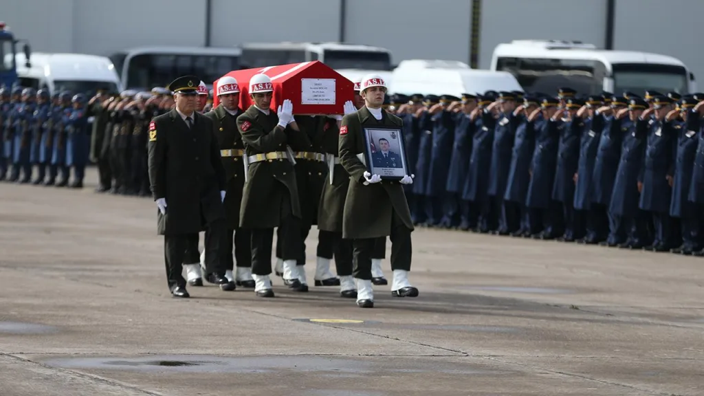 Şehit Pilot Binbaşı İbrahim Bolat Son Yolculuğuna Uğurlandı