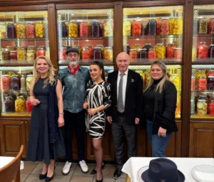 Hacı Abdullah Lokantası ,Turgut Gülen,Duygu Bozdemir,,Mesut Solak