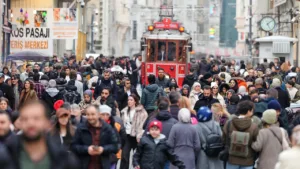 İstiklal Caddesi’nden Tarihi Rekor: 107 Milyon Ziyaretçi
