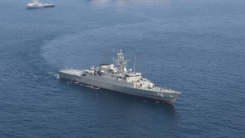 İran Savaş Gemisi IRIS Dena’ya Denizaltı Saldırısı Düzenlendi