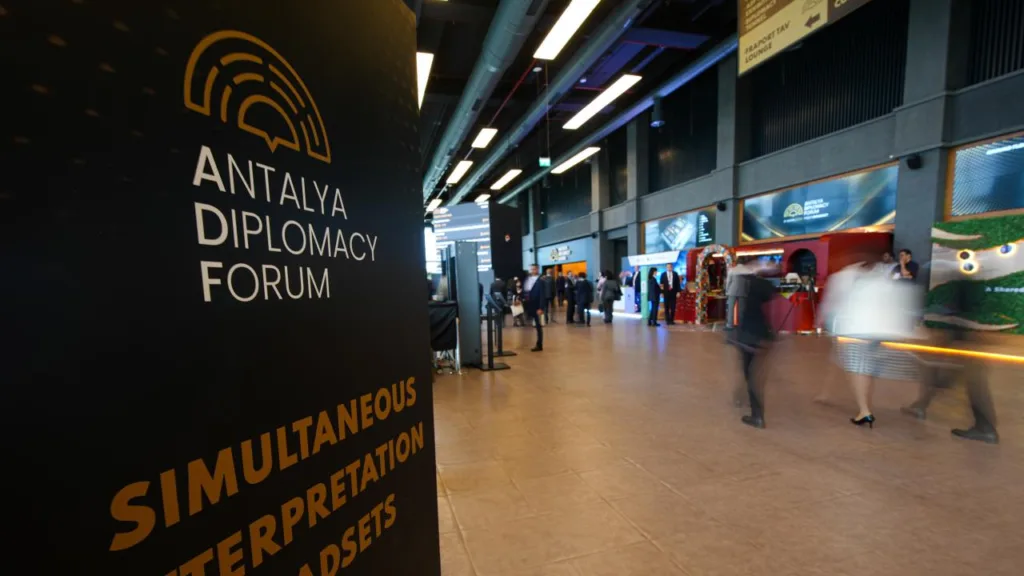 Antalya Diplomasi Forumu Başladı