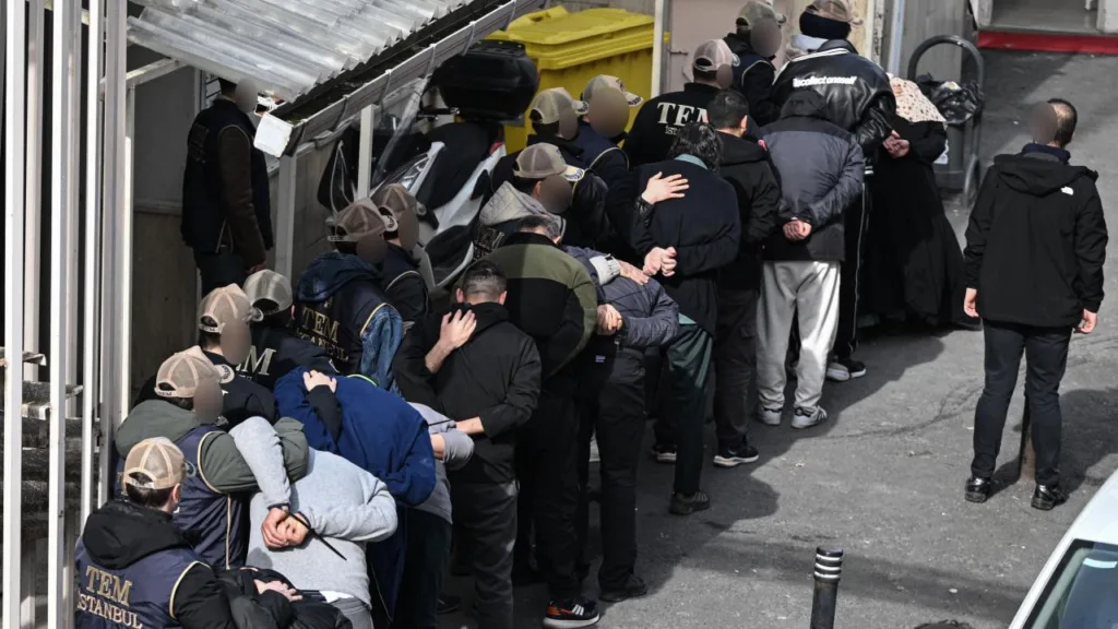 Beşiktaş'taki Terör Saldırısında 9 Şüpheliye Tutuklama Talebi