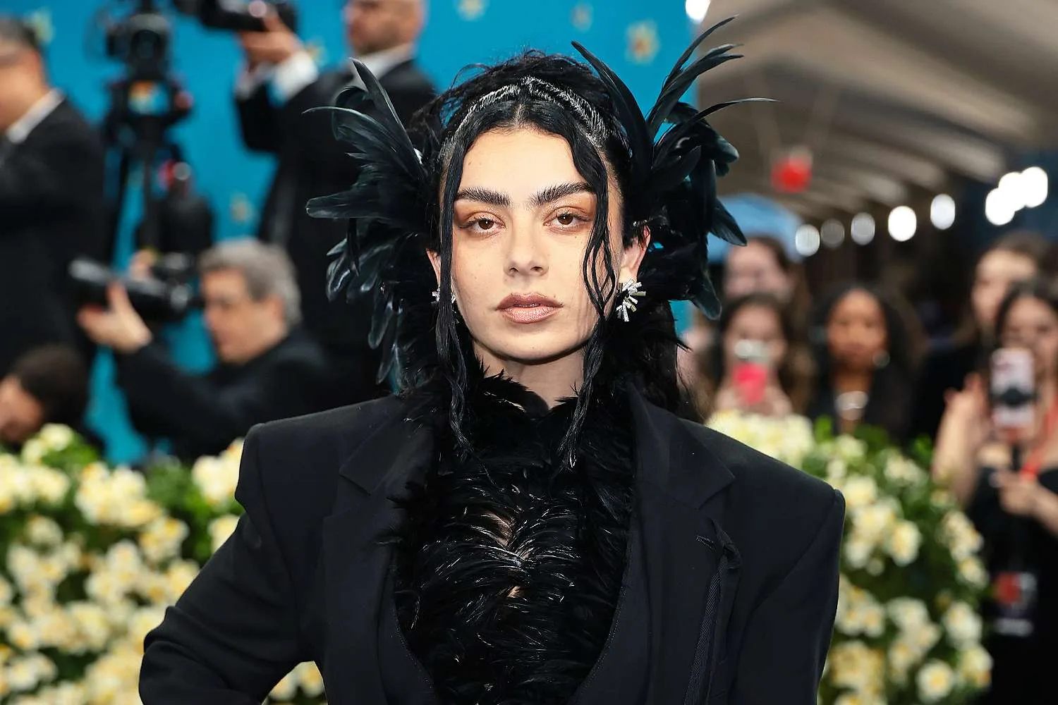 Charli XCX Yeni Albümüyle Herkesi Şaşırtmaya Hazır