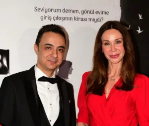 Demet Şener’den Şair Erhan Pendük’e Büyük Destek
