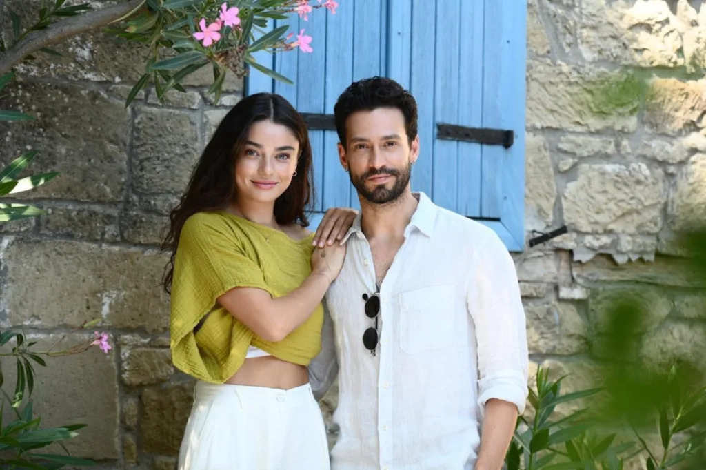 Ekin Koç ve Ayça Ayşin Turan Aynı Dizide