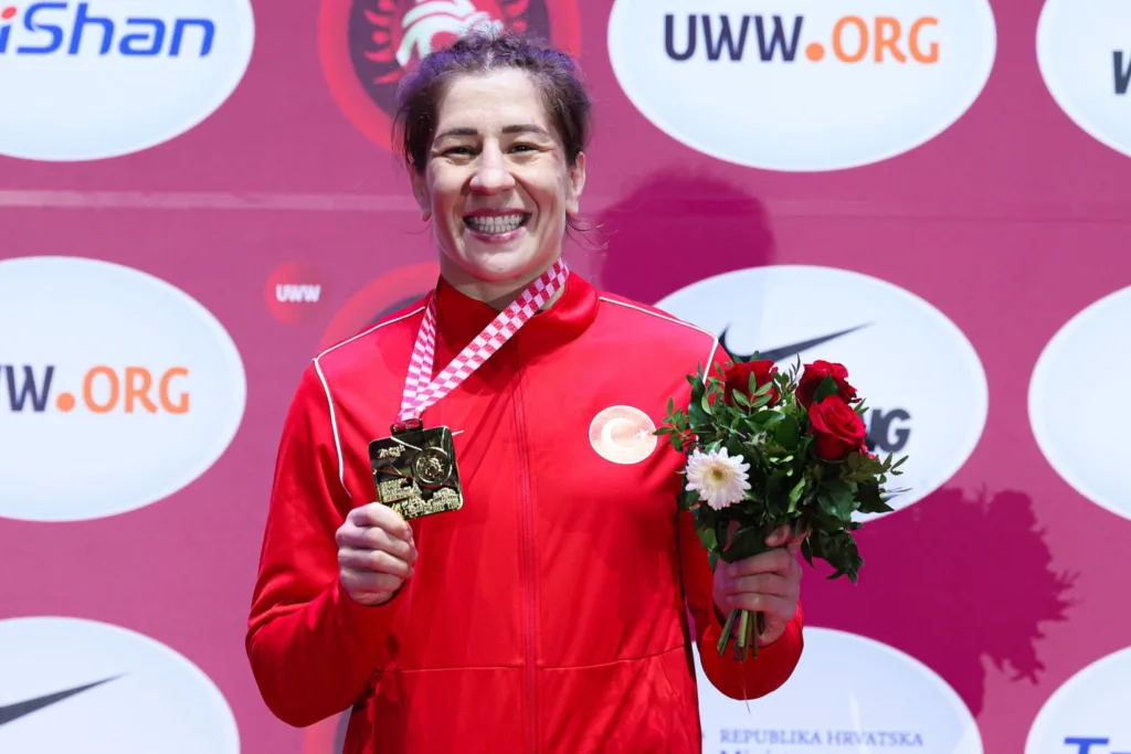 Yasemin Adar Yiğit