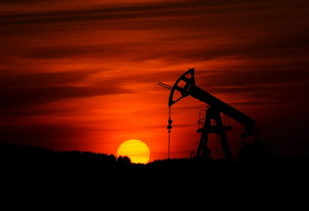 OPEC Üretimi 35 Yılın Dibinde