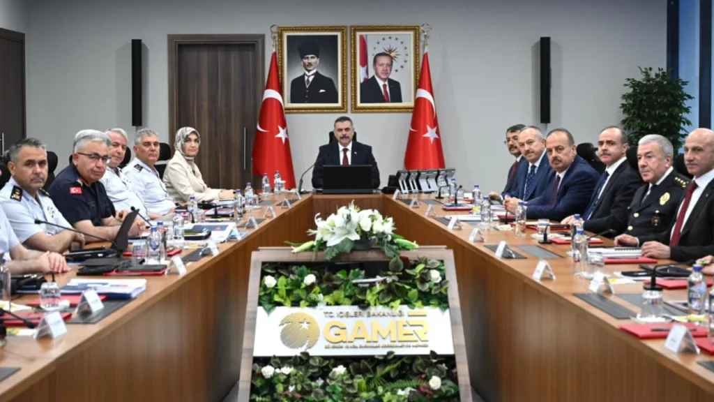 İçişleri Bakanlığı'nda NATO Zirvesi Güvenlik Zirvesi