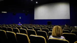 TÜİK Açıkladı: Sinema Seyircisi Düştü, Tiyatro Yükselişte