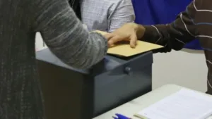 AfD’nin Göçmen Karşıtı Söylemleri Alman Ekonomisini Tehdit Ediyor