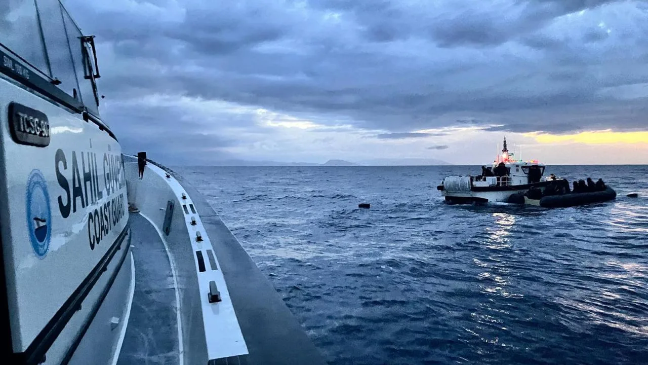 İzmir ve Muğla'da Göçmen Kaçakçılığı Operasyonu