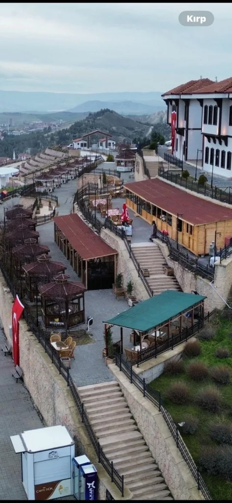 Tarihi Hıdırlık Kafe