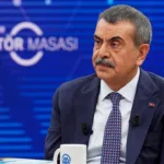 Bakan Tekin’den Derste Cep Telefonu Uyarısı ve Yeni Dönem
