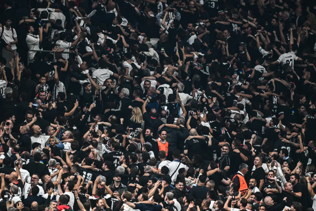 Beşiktaş Marsilya’yı Dağıttı