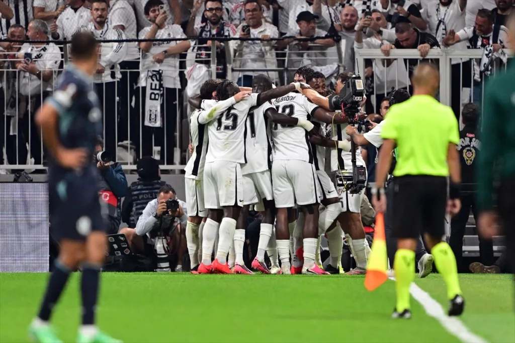Beşiktaş Marsilya’yı Dağıttı