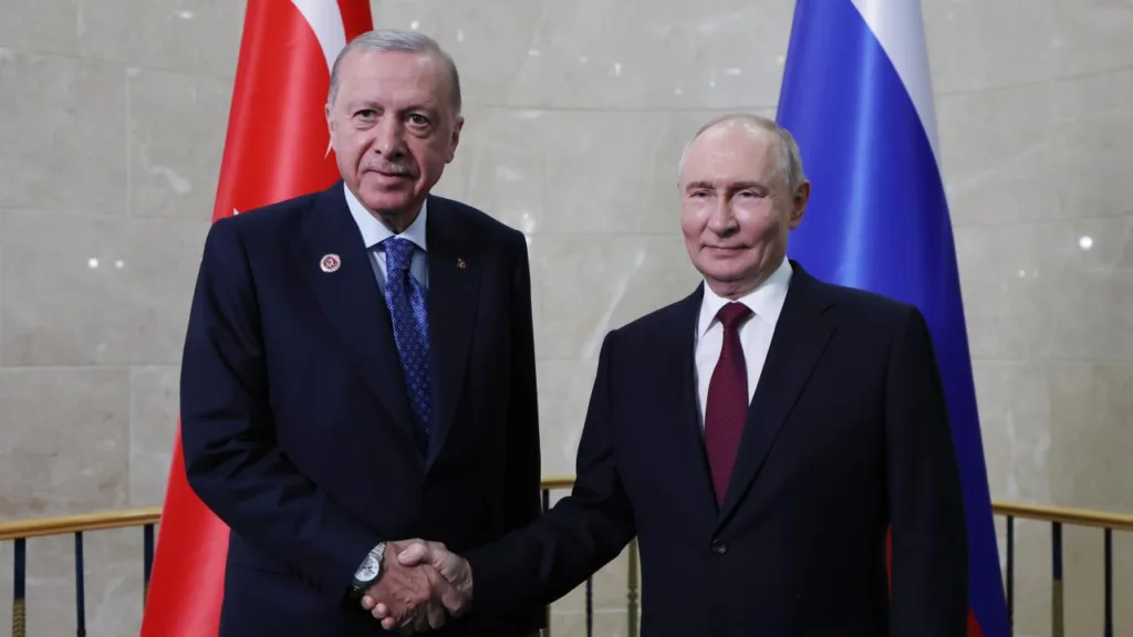 Erdoğan ve Putin Bişkek'te Görüştü